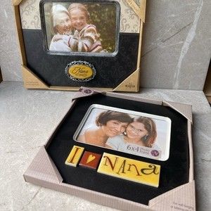 Set of two “Nana” 6x4 picture frames